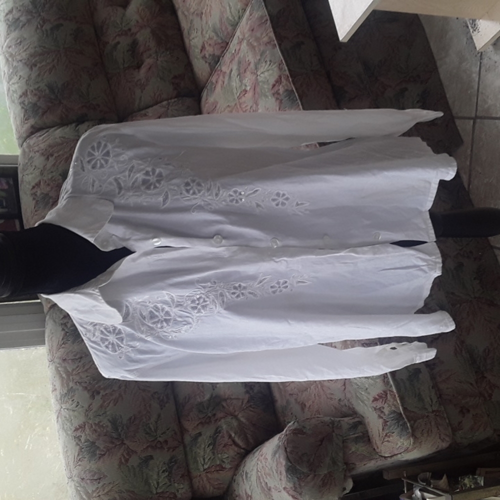 White Blouse❤